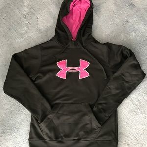 Under Armour sweatshirt